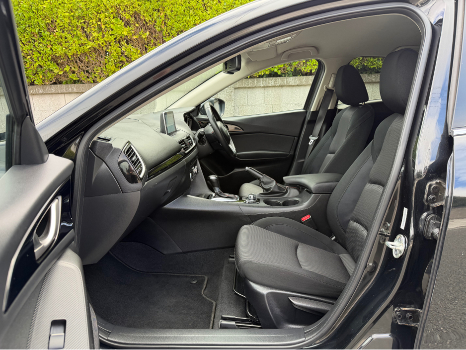 2016 Mazda Mazda3 2L Petrol For Sale Images