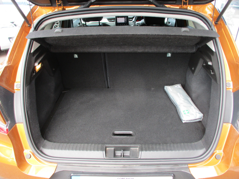 2020 Renault Captur 1.3L Petrol For Sale Images