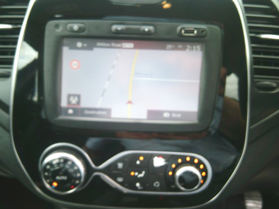 2018 Renault Captur 0.9L Petrol For Sale Images