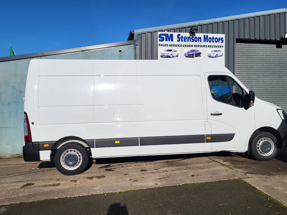 2023 Renault Master 2.3L Diesel For Sale Images