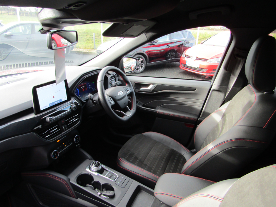 2025 Ford Kuga 2.5L Petrol Plug-in Hybrid For Sale Images