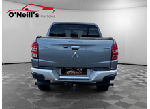 2016 Mitsubishi L200 2.4L Diesel For Sale Images