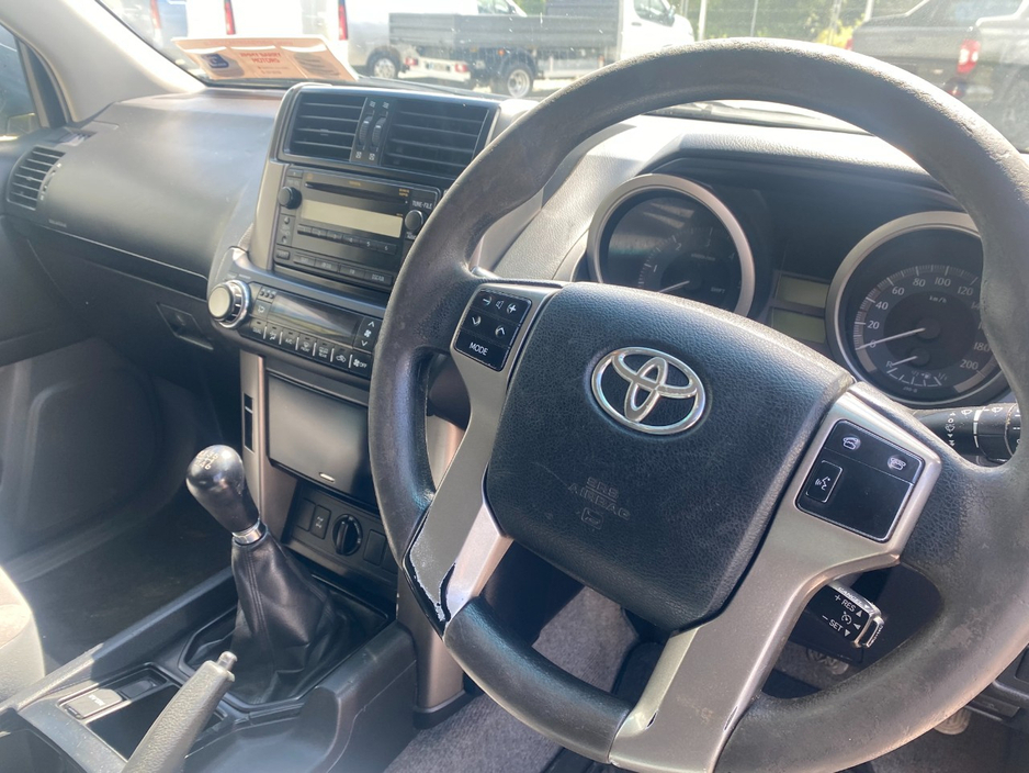 2011 Toyota Landcruiser 3L Diesel For Sale Images