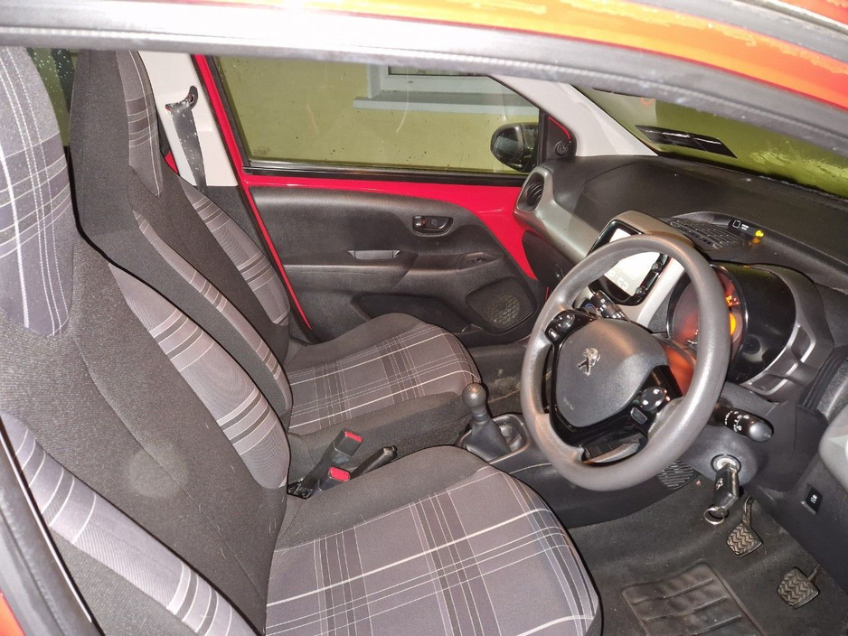 Peugeot 108 1.0 Active Hatchback Petrol Manual (69bhp) — thumbnail 2