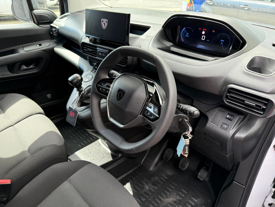 2024 Peugeot Partner 1.5L Diesel For Sale Images