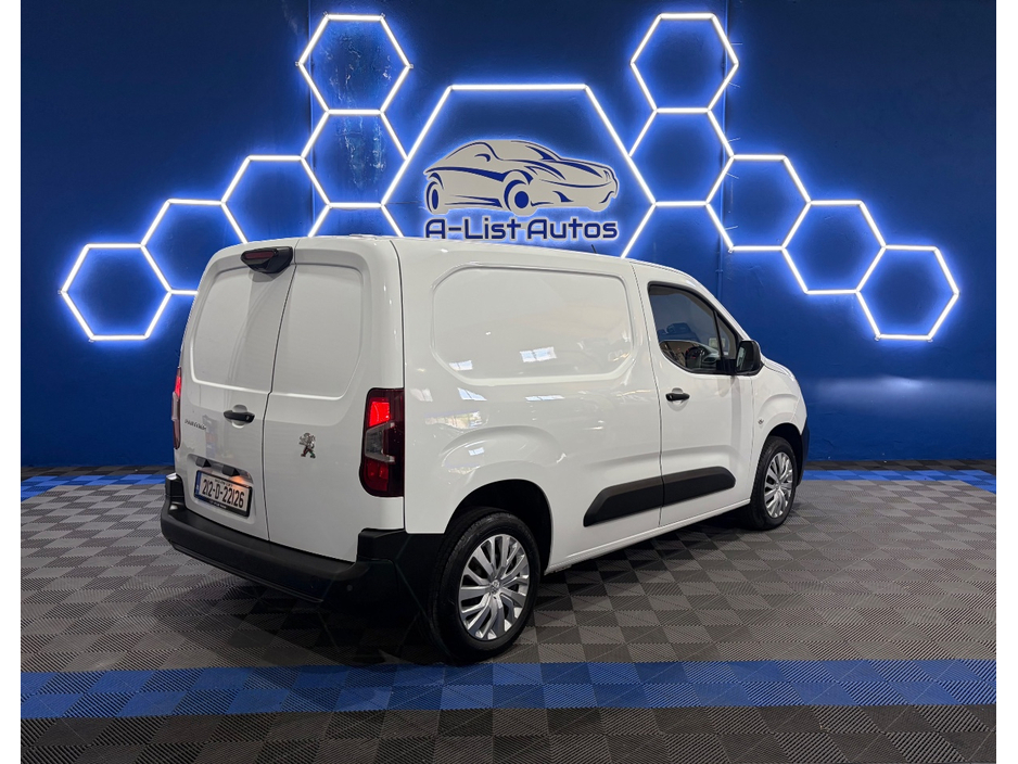 2021 Peugeot Partner 1.5L Diesel For Sale Images