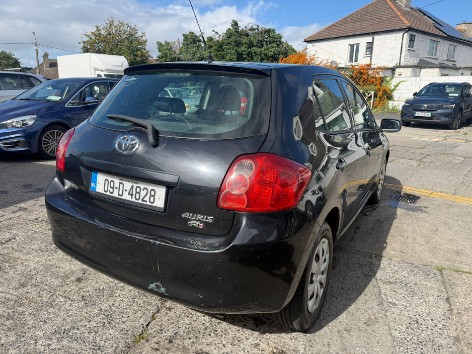 2009 Toyota Auris 1.4L Diesel For Sale Images