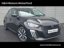 Peugeot 208 "Apple Car Play" "Rear Parking Sensors" "Cruise Control"