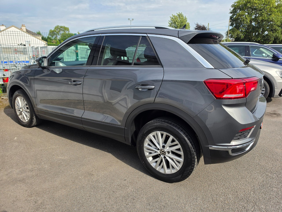 2022 Volkswagen T-Roc 2L Diesel For Sale Images