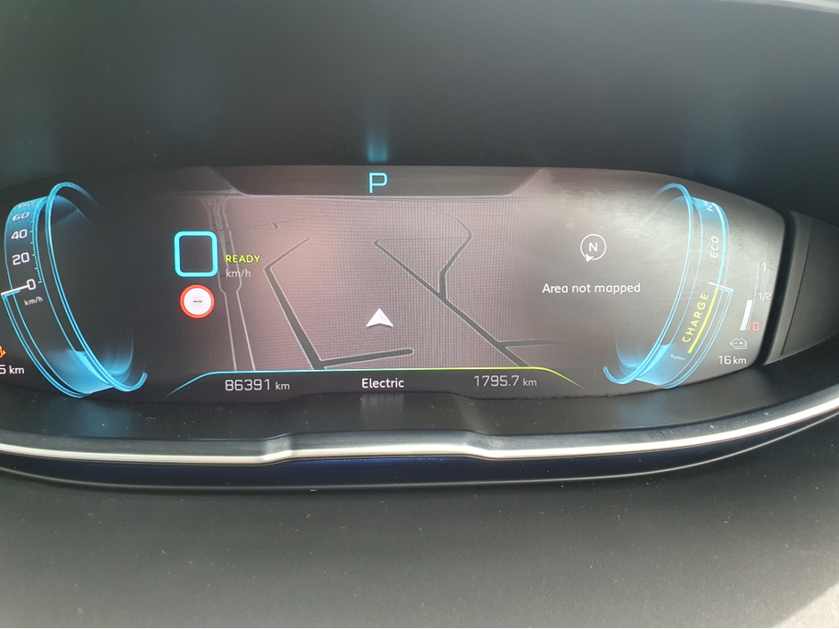 2022 Peugeot 3008 1.6L Petrol Plug-in Hybrid For Sale Images