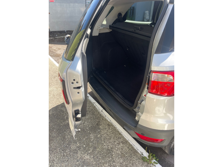 Ford Ecosport 1.0T ECOBOOST ZETEC 1 125PS 5DR — thumbnail 10