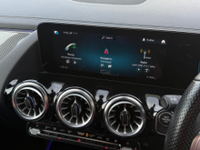 2022 Mercedes-Benz GLA Class 1.3L Petrol Plug-in Hybrid For Sale Images