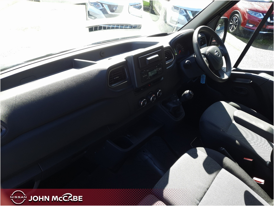 2024 Nissan Interstar 2.3L Diesel For Sale Images