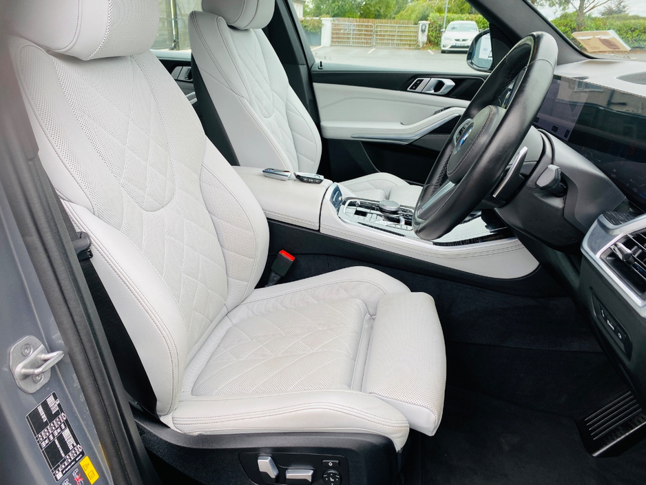 2025 BMW X5 3L Petrol Plug-in Hybrid For Sale Images