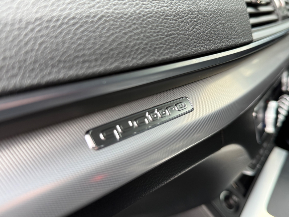 2022 Audi Q5 2L Diesel For Sale Images