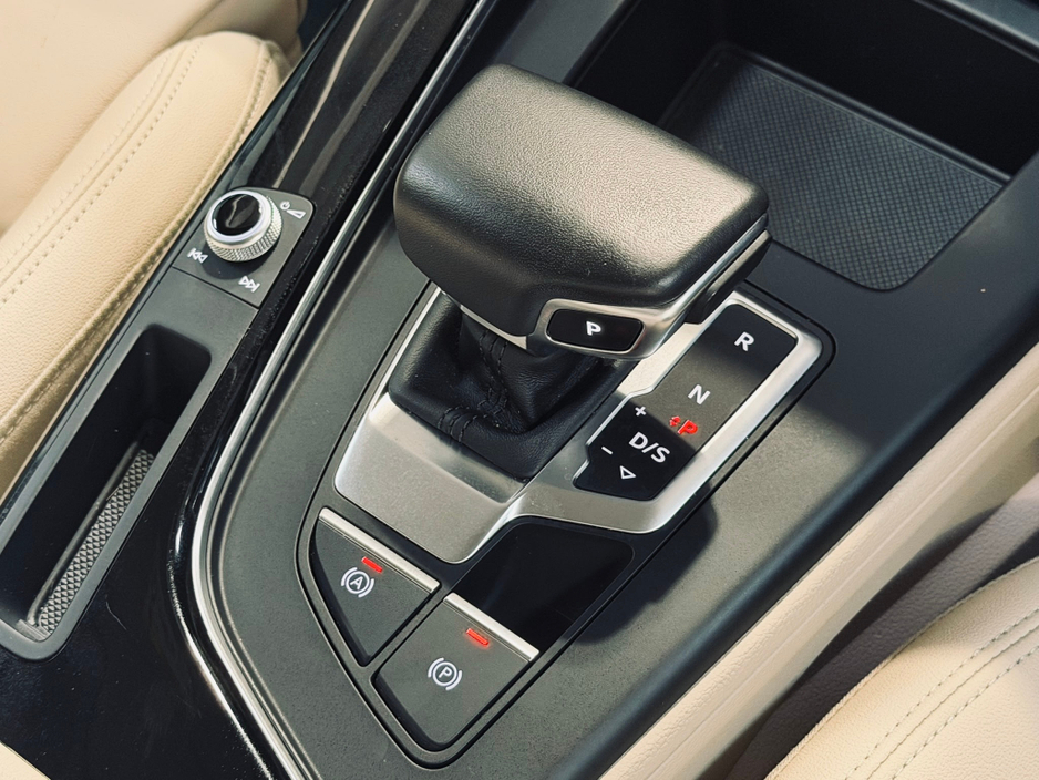 2023 Audi A4 2L Diesel For Sale Images