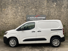 2021 Peugeot Partner 1.5L Diesel For Sale Images