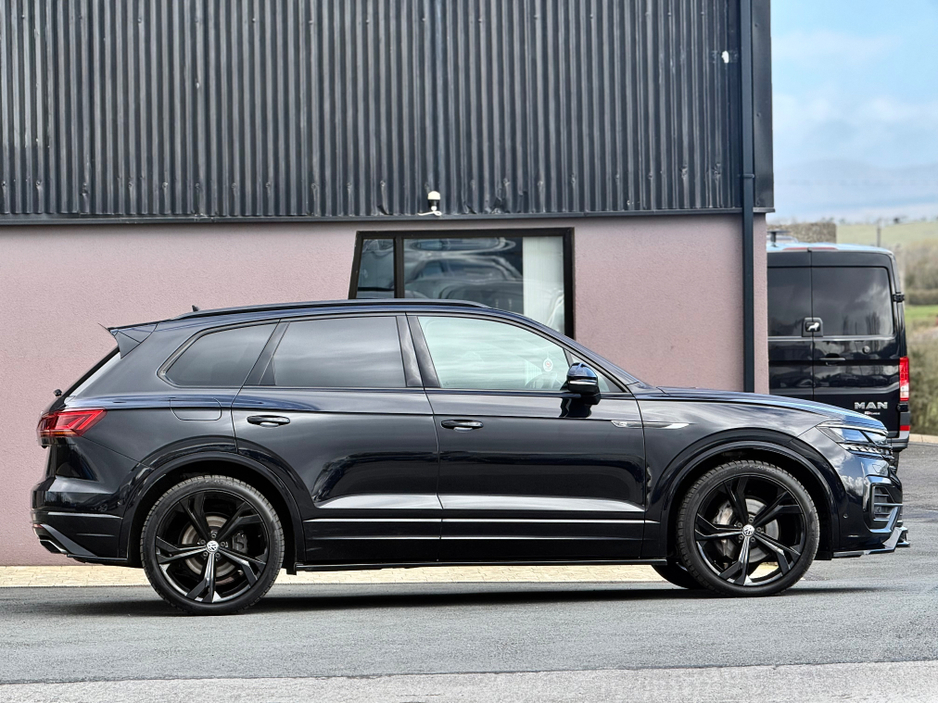 2022 Volkswagen Touareg 3L Diesel For Sale Images