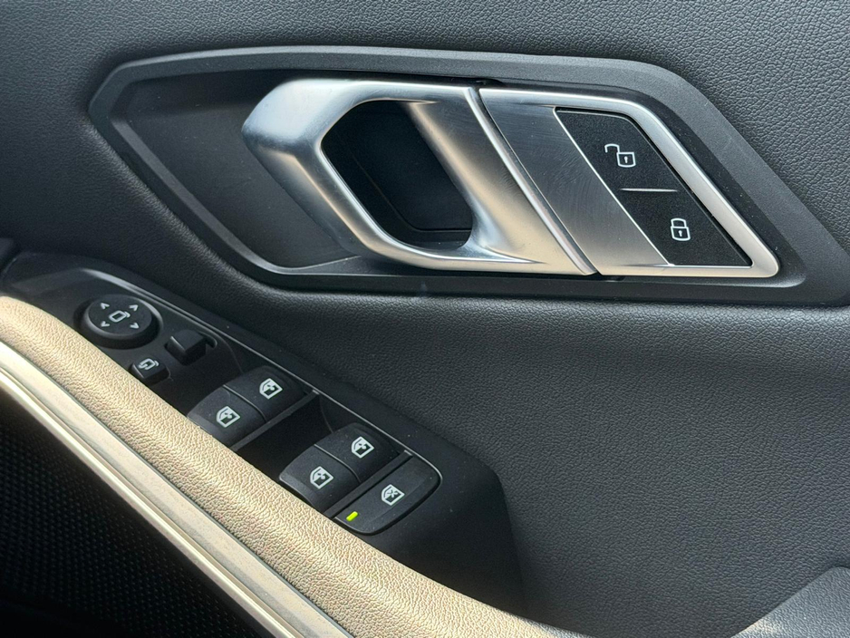 2019 BMW 3 Series 2L Diesel For Sale Images
