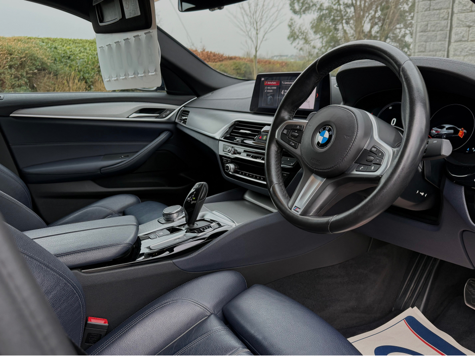 2018 BMW 5 Series 2L Hybrid For Sale Images