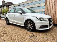 Audi A1 1.4TFSI 125HP S Line