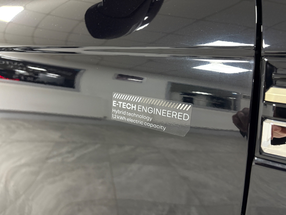 2023 Renault Arkana 1.6L Hybrid For Sale Images