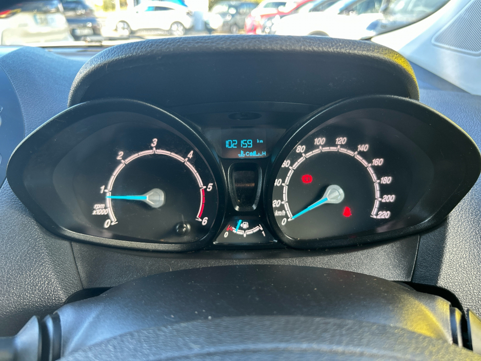 2023 Ford Transit Courier 1.5L Diesel For Sale Images