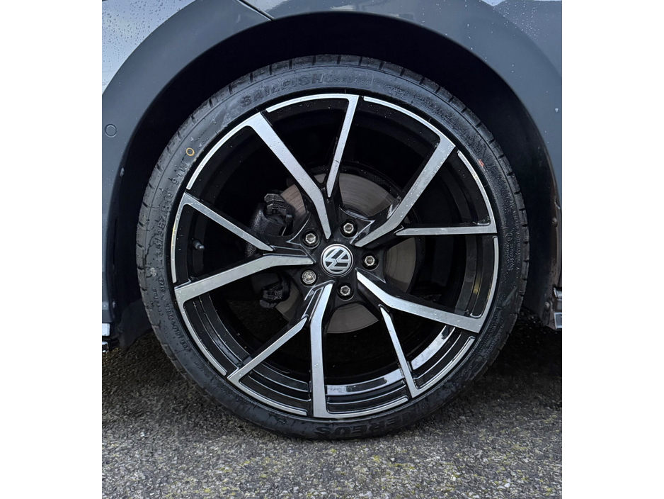 2023 Volkswagen Golf 2L Diesel For Sale Images