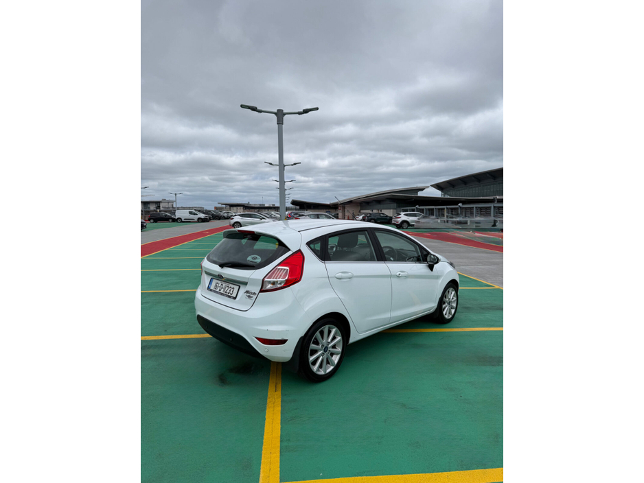 Ford Fiesta 1.25 60PS Titanium — thumbnail 6