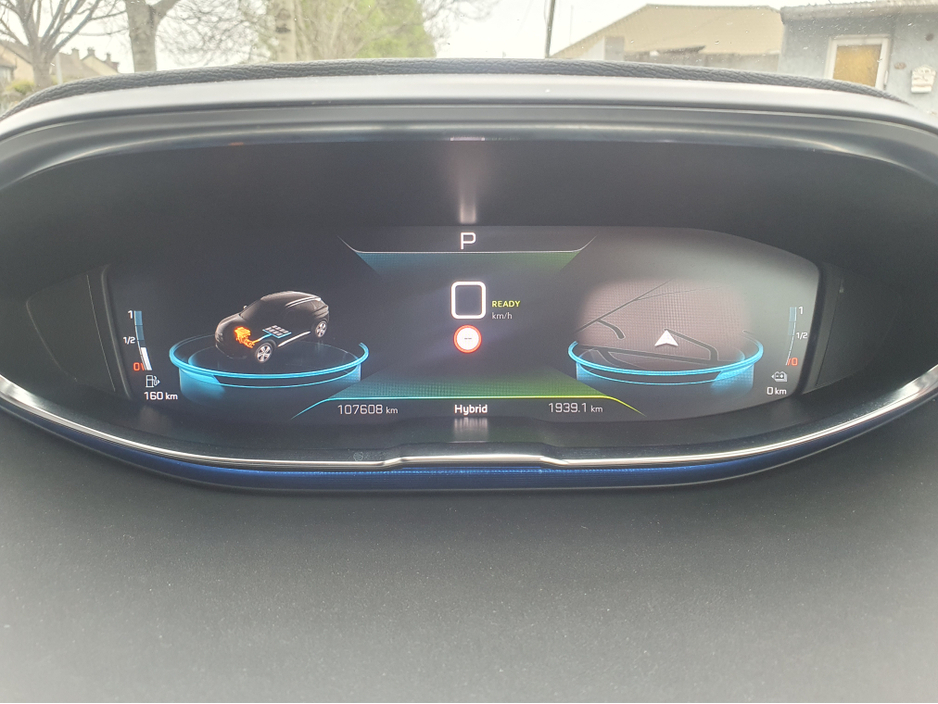 2022 Peugeot 3008 1.6L Petrol Plug-in Hybrid For Sale Images