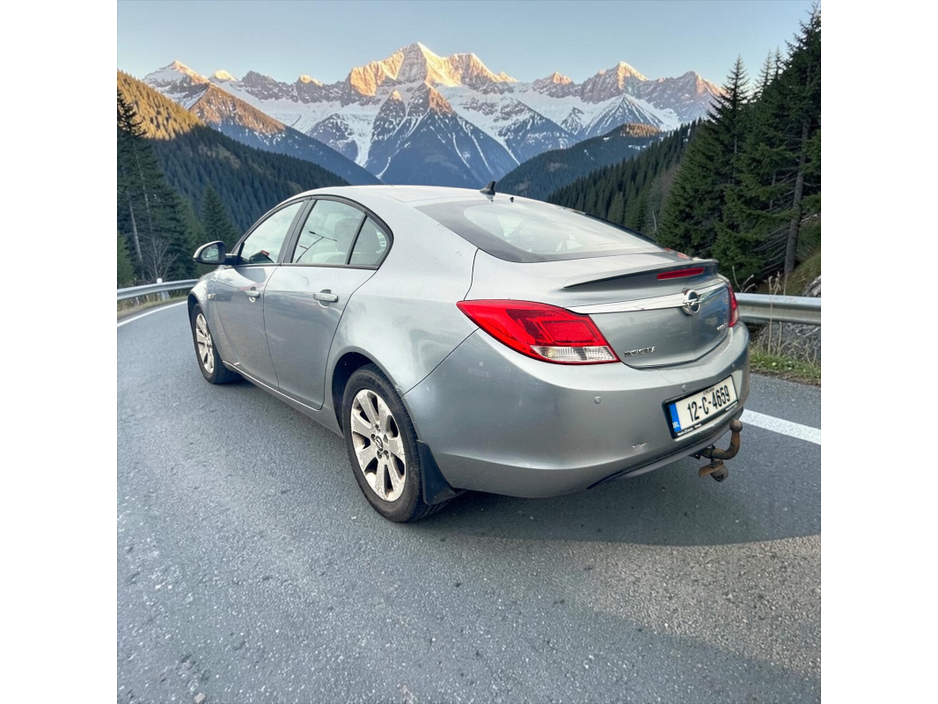 2012 Opel Insignia 2L Diesel For Sale Images
