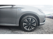 2017 Mitsubishi Outlander 2L Petrol Plug-in Hybrid For Sale Images
