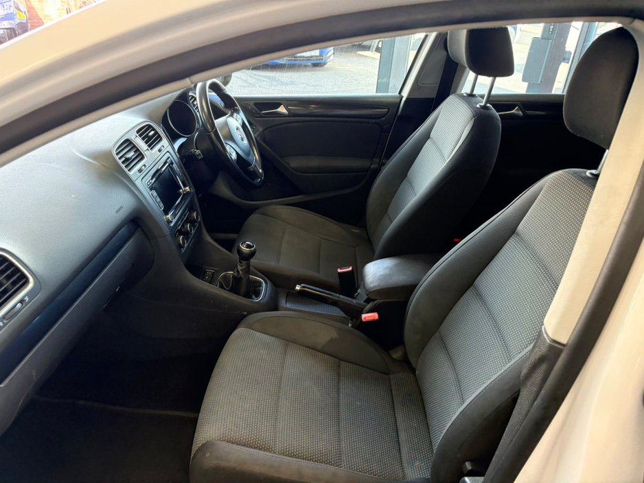 2012 Volkswagen Golf 2L Diesel For Sale Images