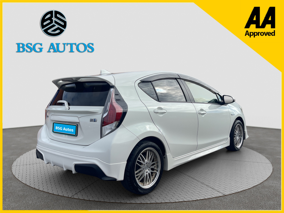 Toyota Aqua 2015 TOYOTA  AQUA 1.5 HYBRID AUTOMATIC *FINANCE* — thumbnail 8