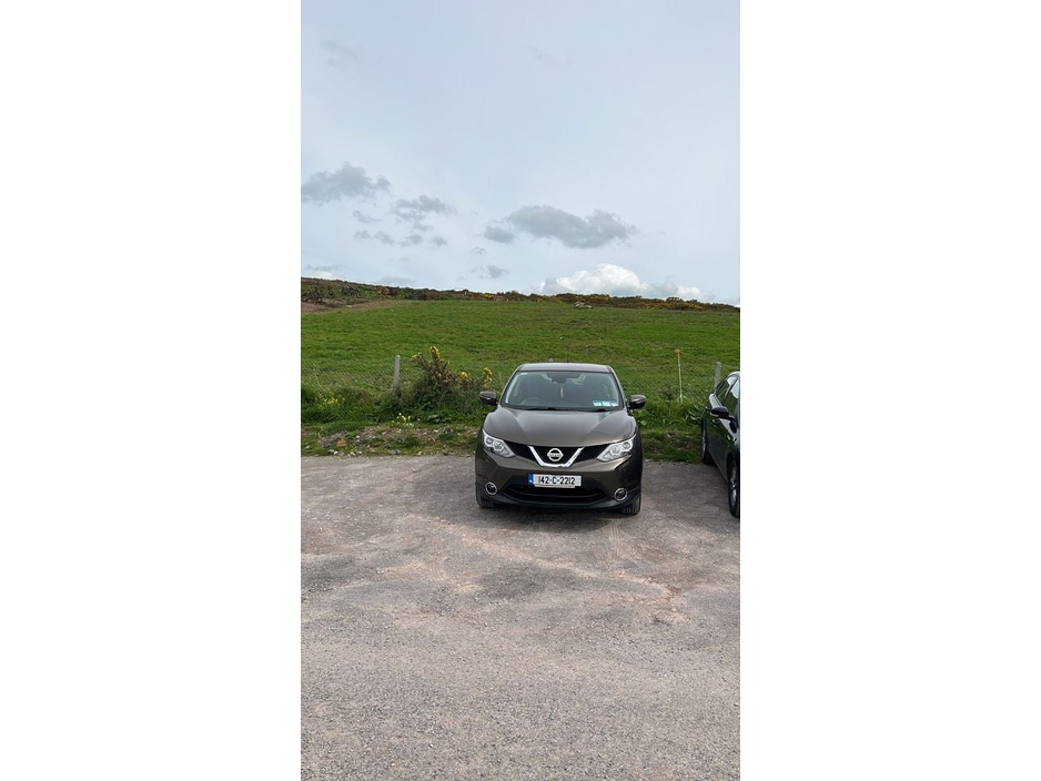 Nissan Qashqai 1.5 SV Hatchback Diesel Manual (110bhp)