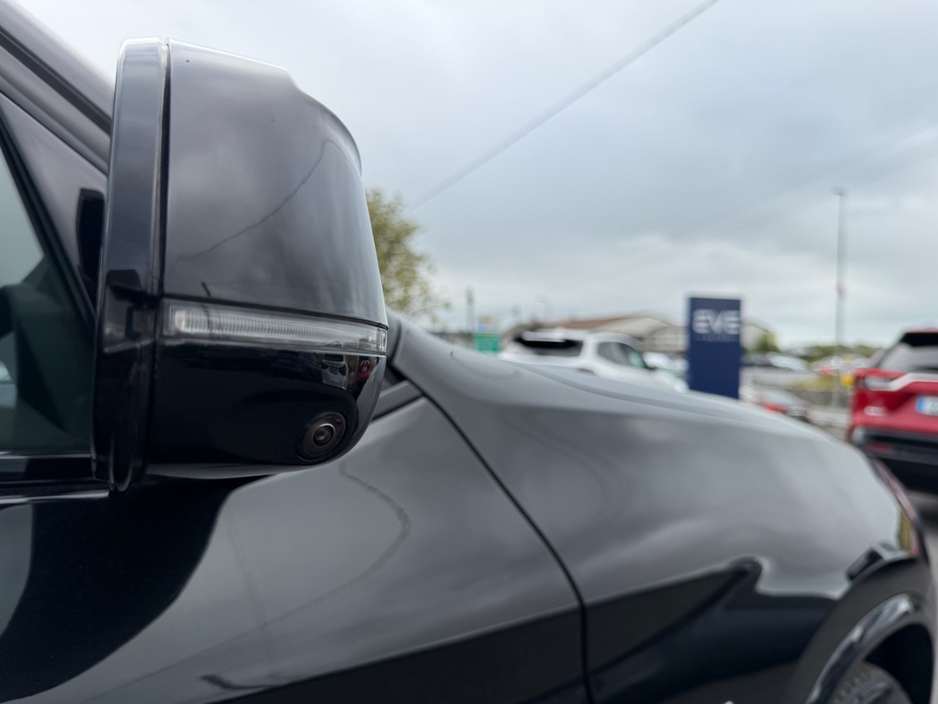 2022 BMW X3 2L Petrol Plug-in Hybrid For Sale Images