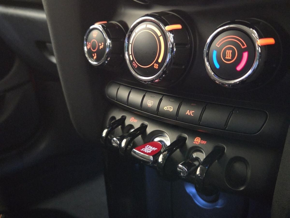 2022 MINI Hatch 1.5L Petrol For Sale Images