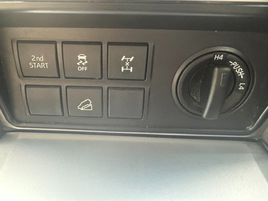 2018 Toyota Landcruiser 2.8L Diesel For Sale Images