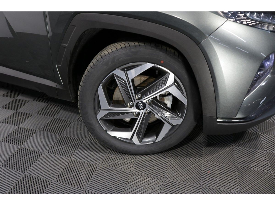 Hyundai Tucson Hybird Executive Plus 1.6L Petrol Automatic - Test Drive Today at Mooney - — thumbnail 3