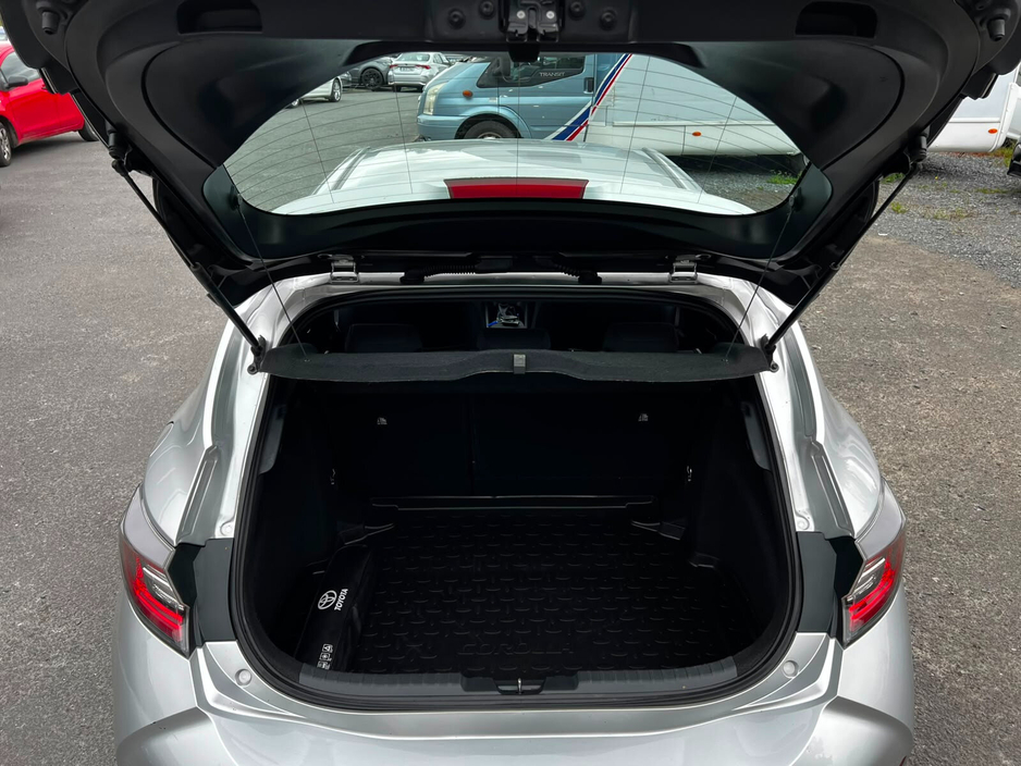 2022 Toyota Corolla 1.8L Petrol Hybrid For Sale Images
