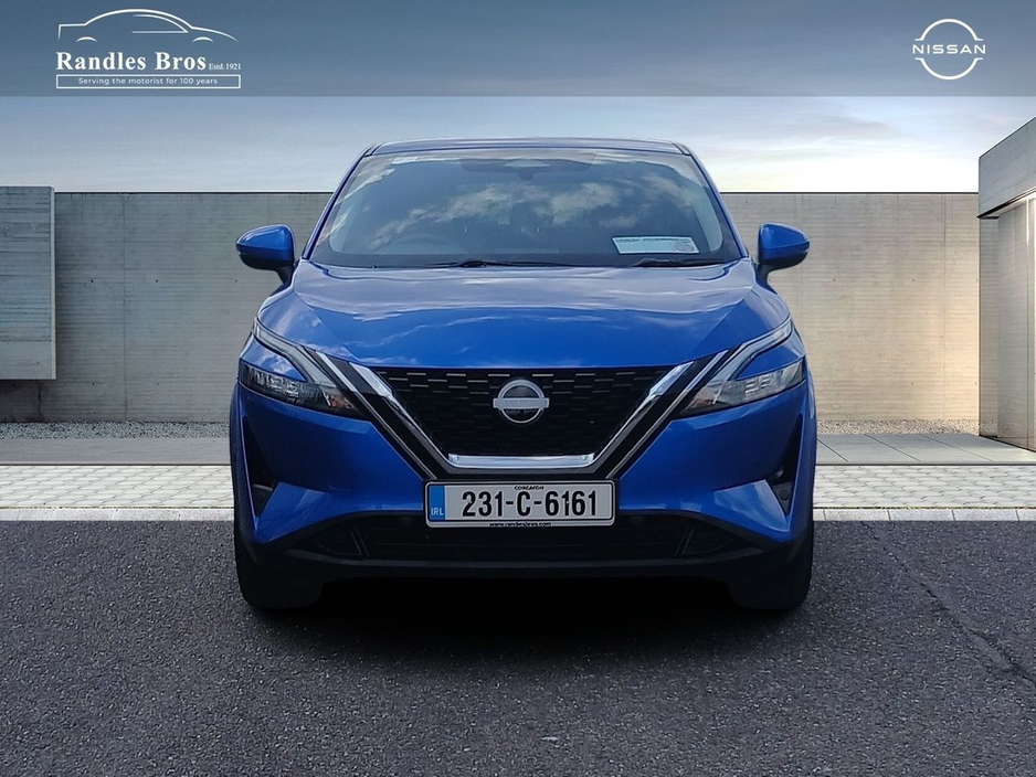 Nissan Qashqai 1.3 PET MILD HYBRID SV CVT — thumbnail 4