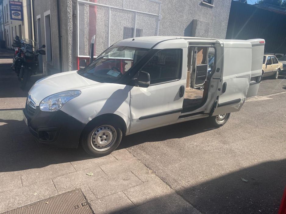 2015 Vauxhall Combo 1.2L Diesel For Sale Images
