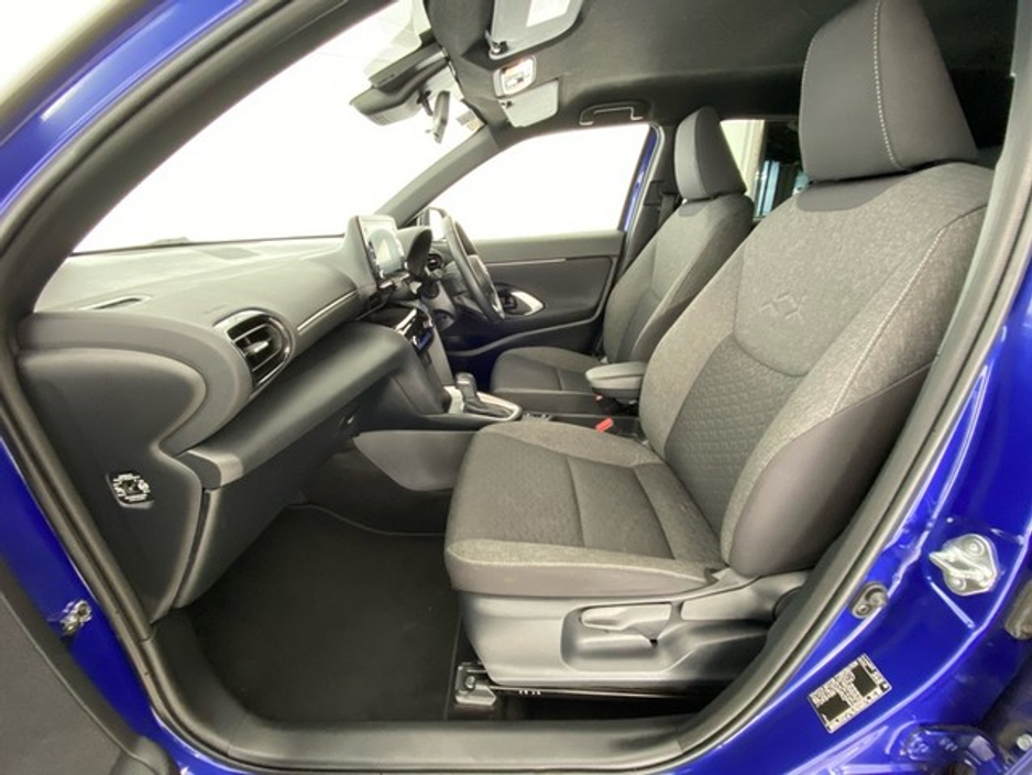 Toyota Yaris Cross Luna Sport Hybrid — thumbnail 6