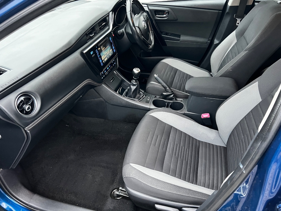 2016 Toyota Auris 1.4L Diesel For Sale Images