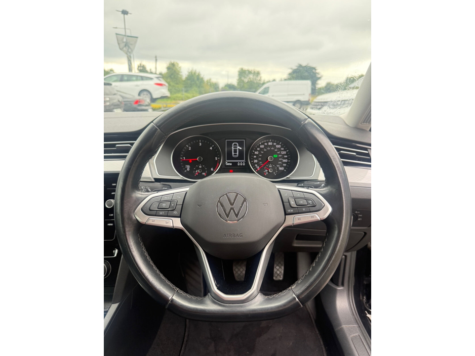 2020 Volkswagen Passat 2L Diesel For Sale Images