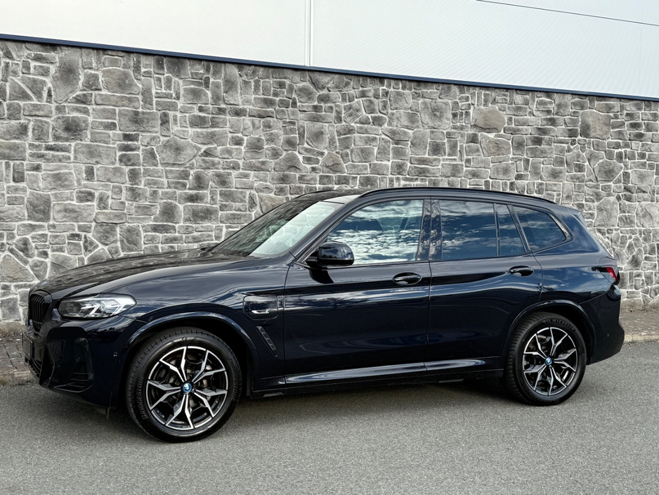 2022 BMW X3 2L Petrol Plug-in Hybrid For Sale Images