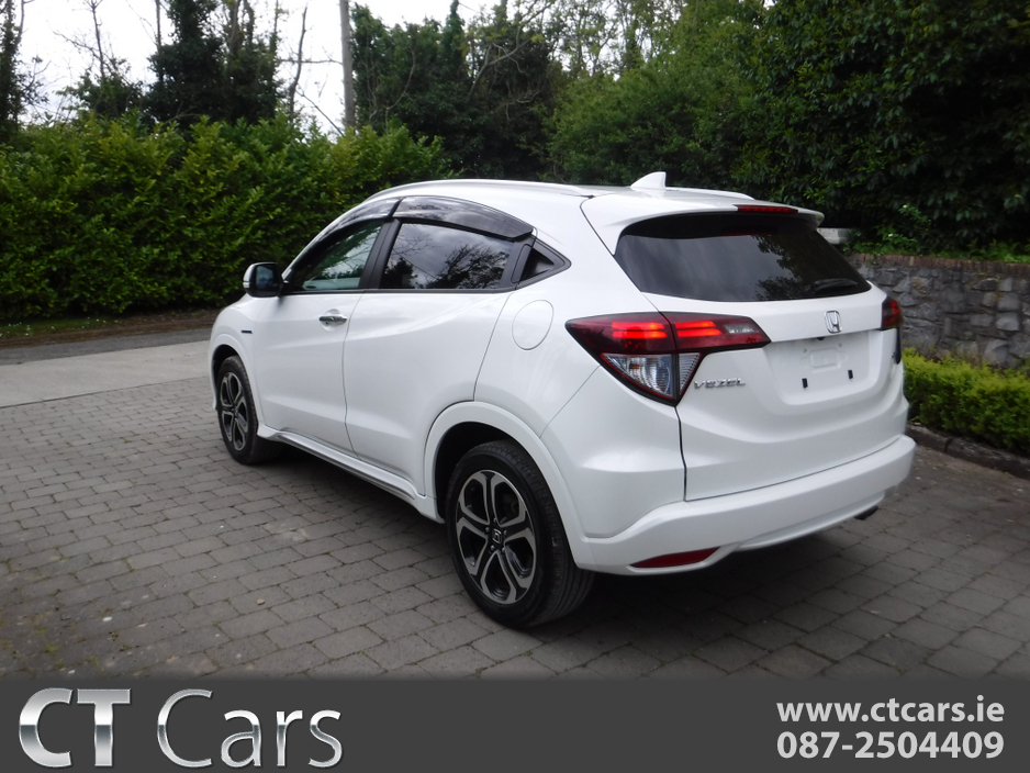 2017 Honda Vezel 1.5L Petrol Hybrid from CT Cars CarsIreland.ie