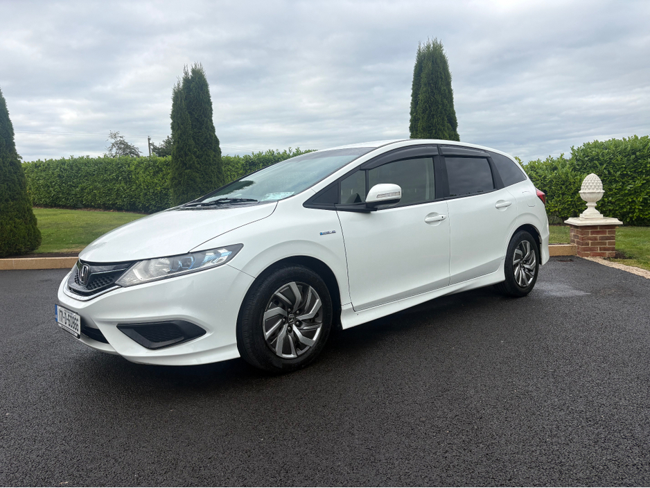 2017 Honda Jade 1.5L Petrol Hybrid For Sale Images