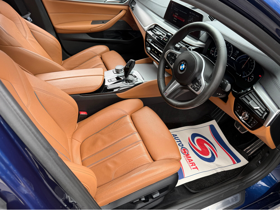 2019 BMW 5 Series 2L Petrol Plug-in Hybrid For Sale Images