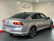 2022 Volkswagen Passat 2L Diesel For Sale Images